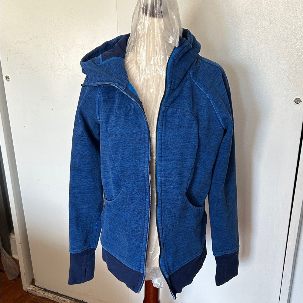 Lululemon Athletica Vibrant Blue Jacket size 10